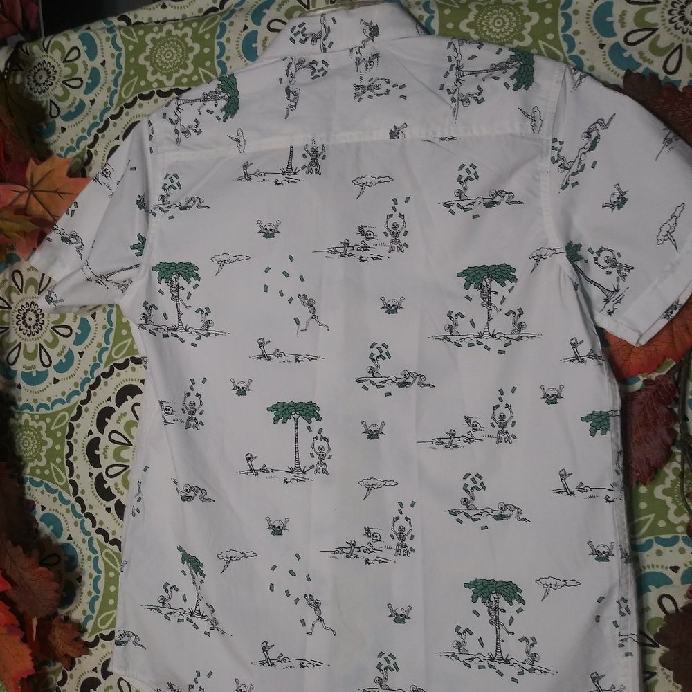 1841 Size Small Eighty Eight Button Down Shirt Skeletons Theme - Picture 6 of 6